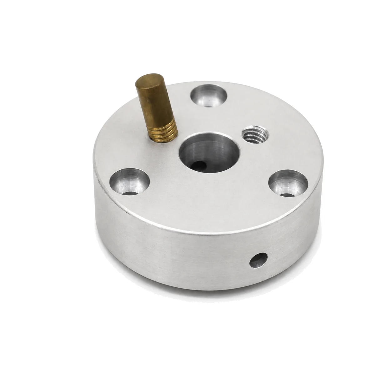 Circular machined plate — single view